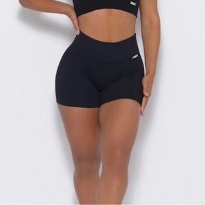 Bombshell Sportswear Inspired Seamless Shorts - S / Black